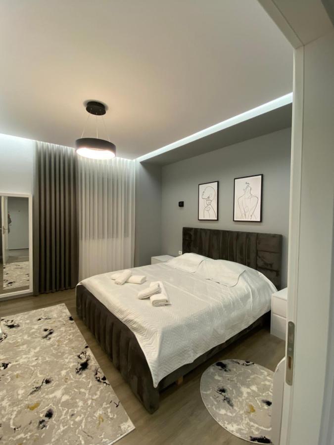 Riar Apartaments Korce Exterior photo